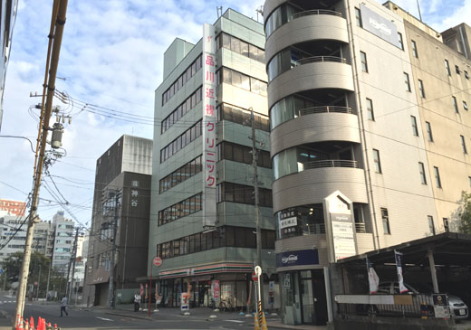 品川近視クリニック名古屋院のビル